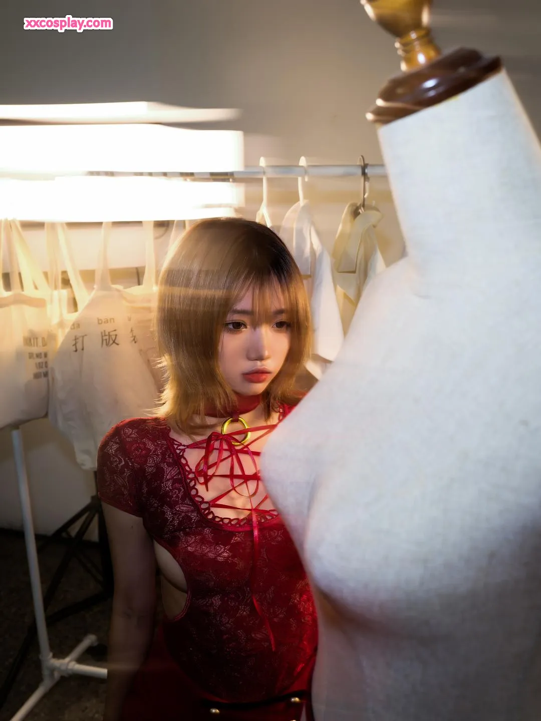 Qiqi Yao Guai O - Fiery Red Lingerie